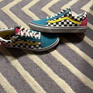 Vans sneakers